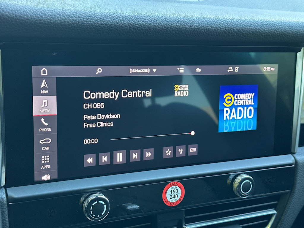 Thumbnail: 2025 Porsche Macan - 14