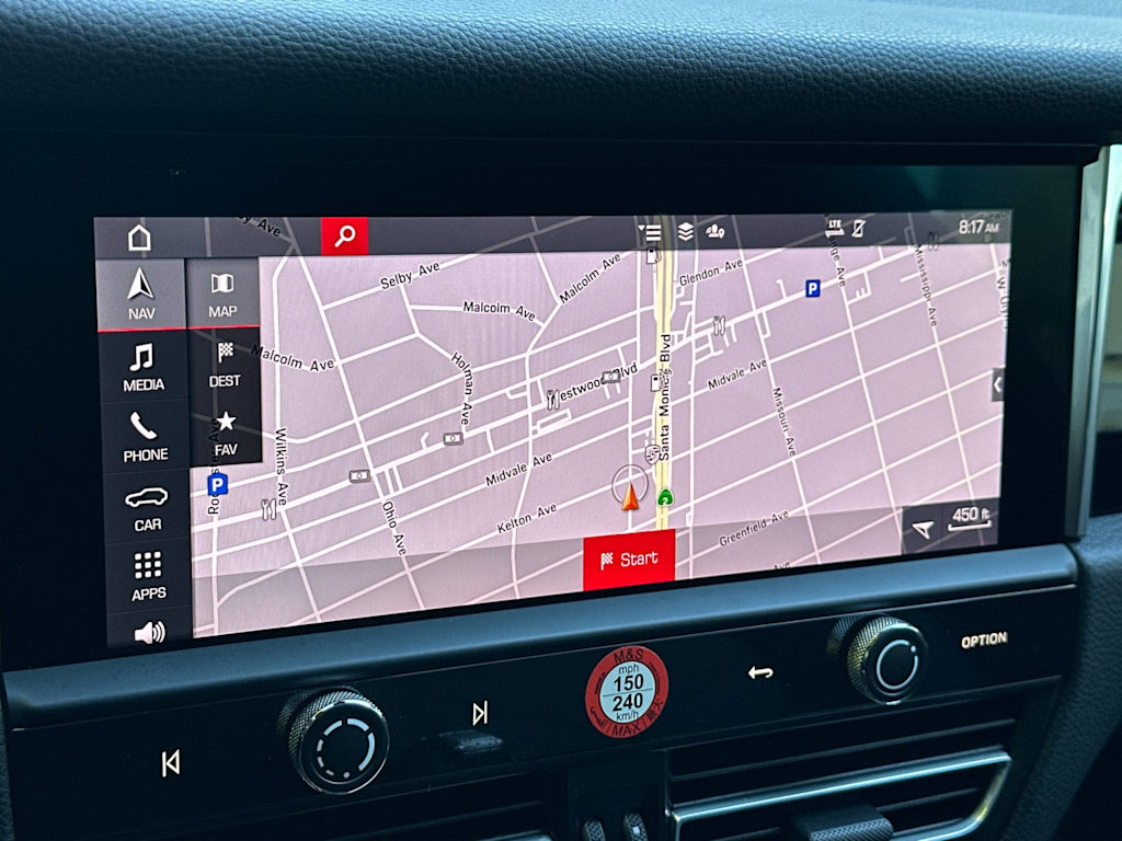 Thumbnail: 2025 Porsche Macan - 26