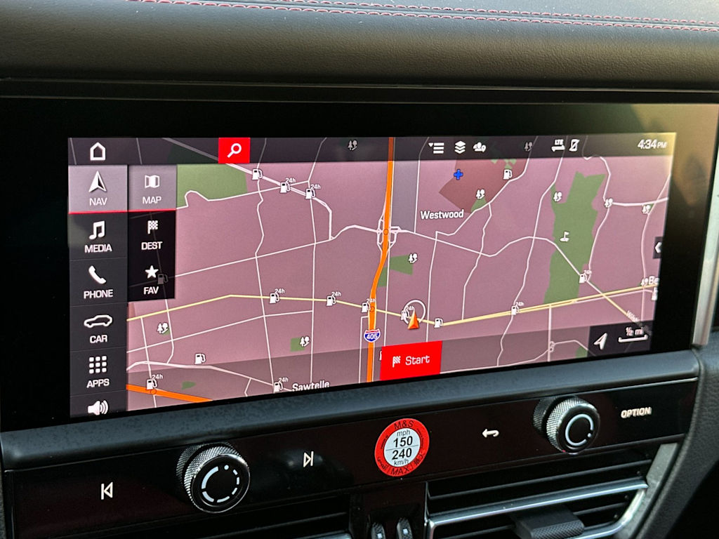 Thumbnail: 2025 Porsche Macan - 28