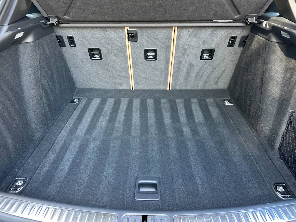 Thumbnail: 2025 Porsche Macan - 17