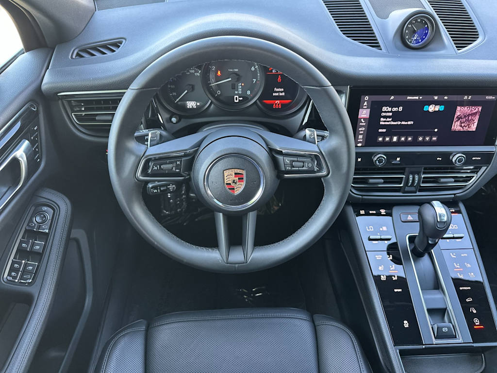 Thumbnail: 2025 Porsche Macan - 9