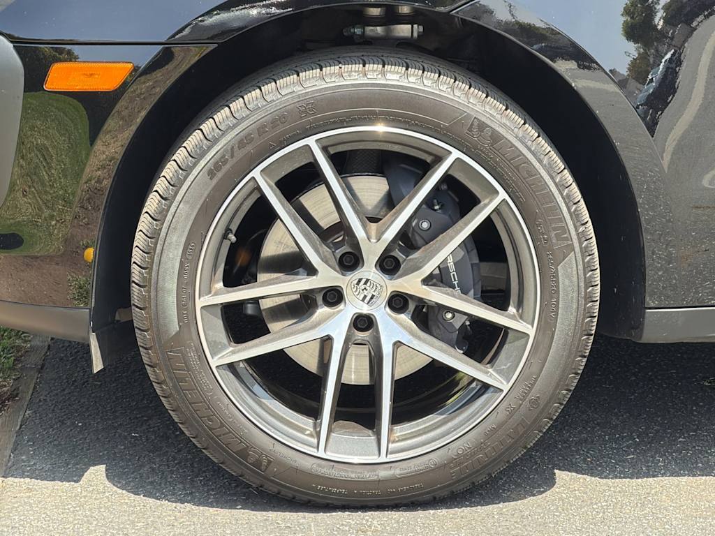Thumbnail: 2026 Porsche Macan - 8