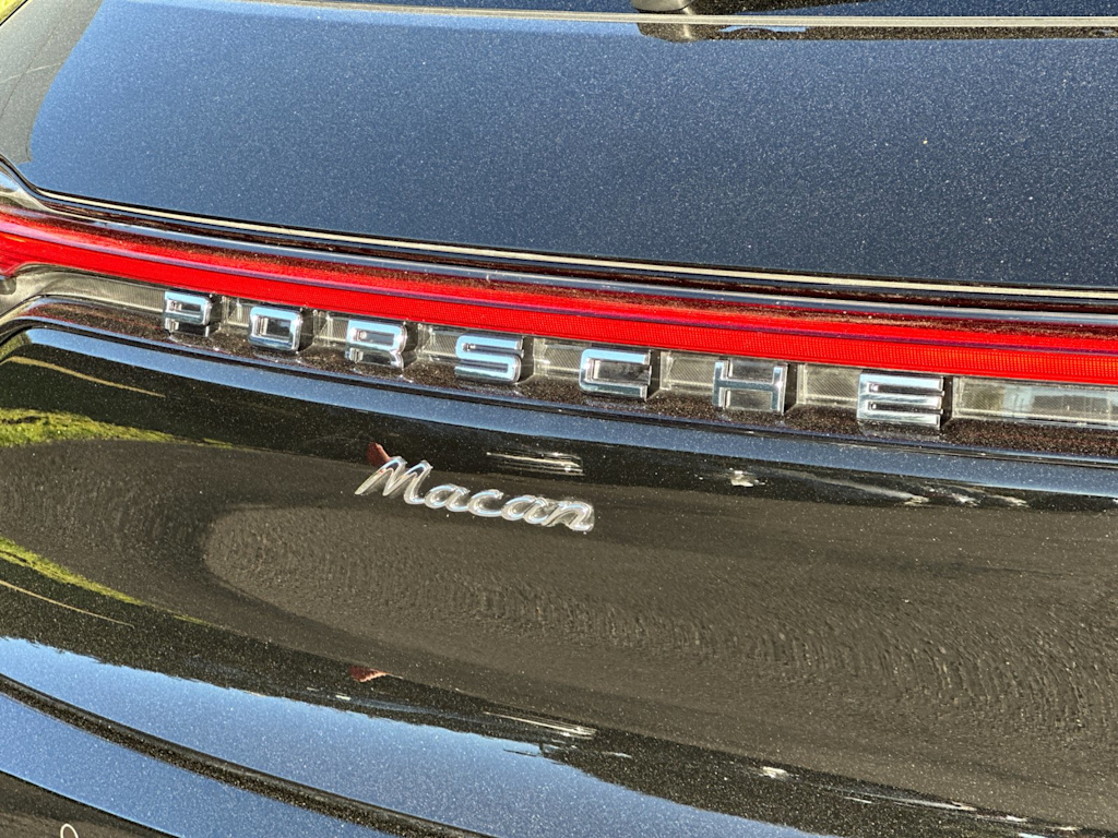 Thumbnail: 2025 Porsche Macan - 7