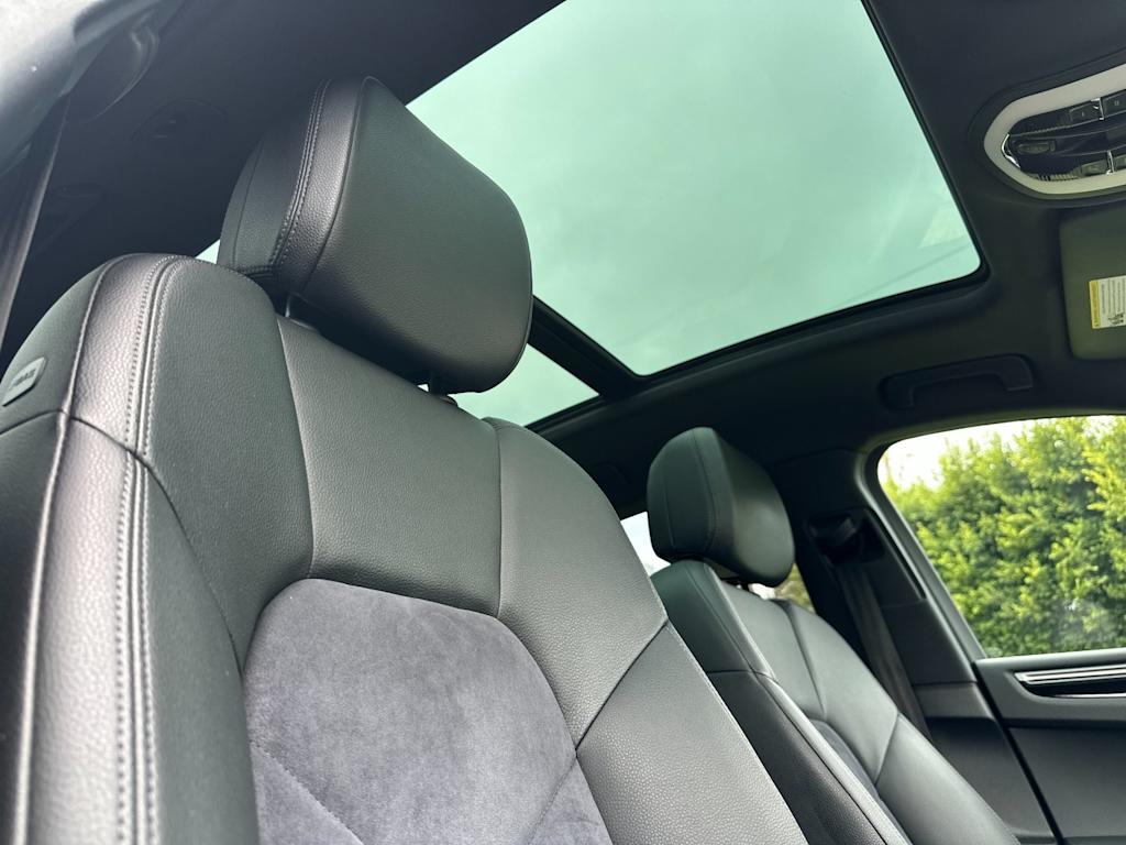 Thumbnail: 2018 Porsche Macan - 24