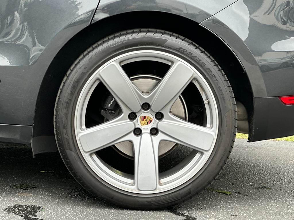 Thumbnail: 2018 Porsche Macan - 8