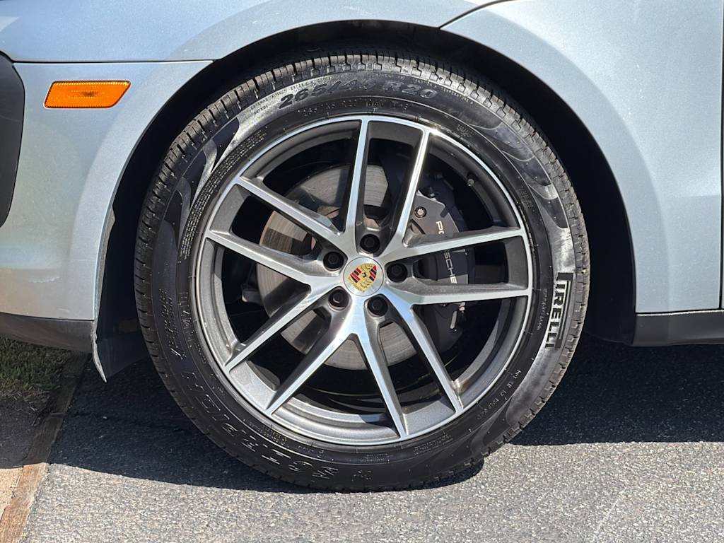 Thumbnail: 2025 Porsche Macan - 8