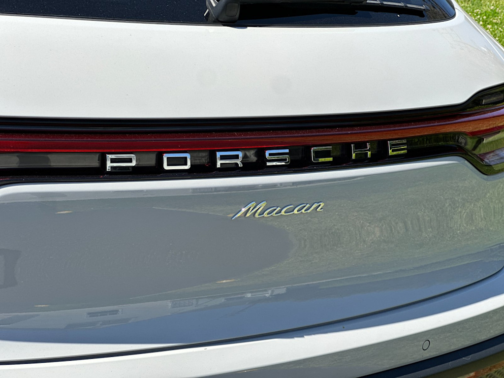Thumbnail: 2025 Porsche Macan - 7