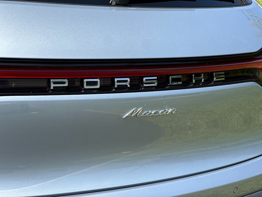 Thumbnail: 2025 Porsche Macan - 7