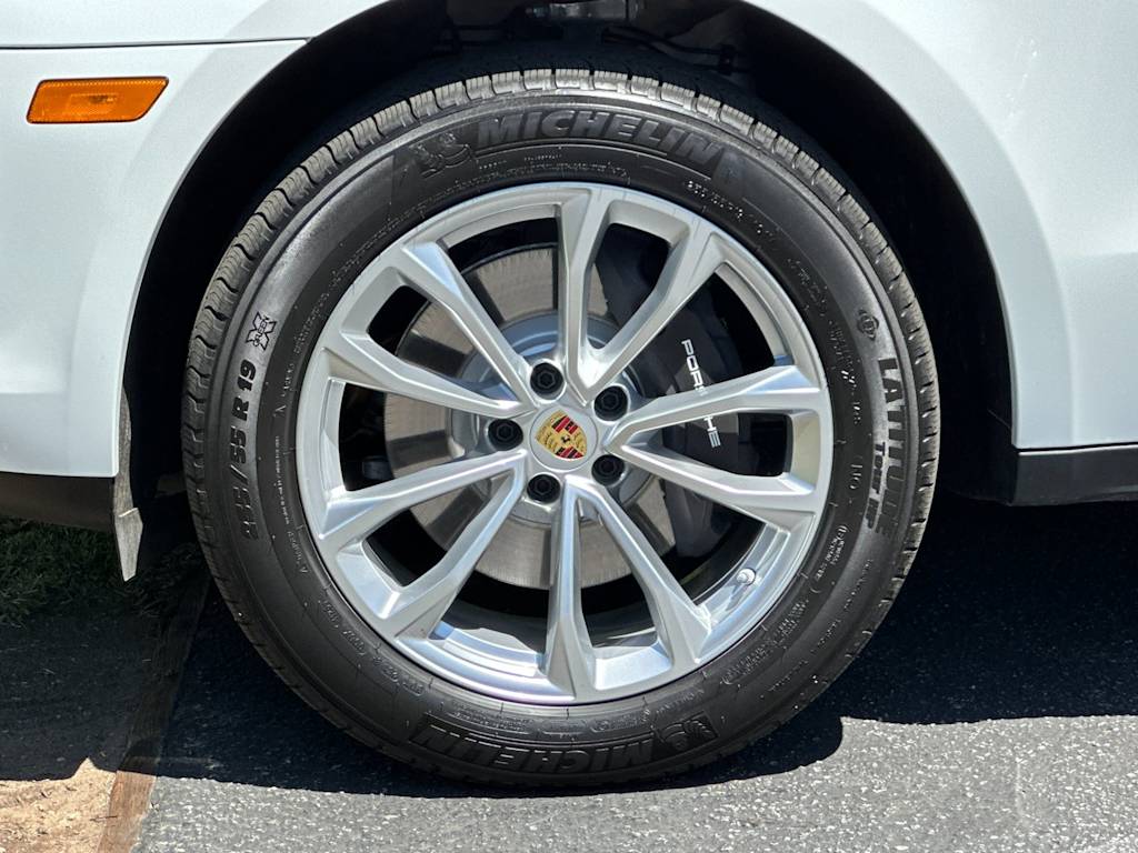 Thumbnail: 2025 Porsche Macan - 7