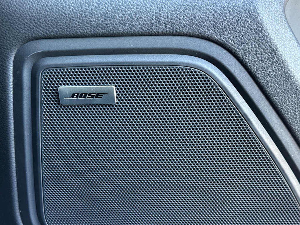 Thumbnail: 2026 Porsche Macan - 14