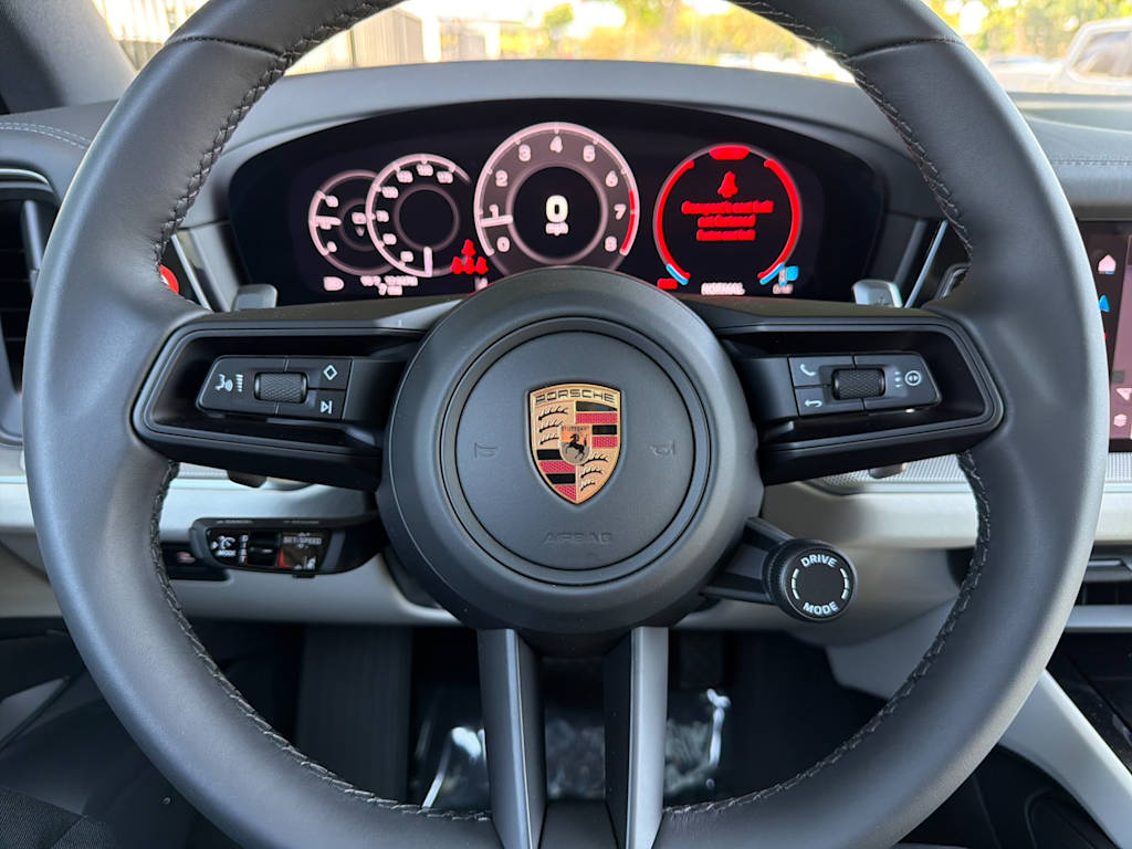 Thumbnail: 2026 Porsche Cayenne - 30