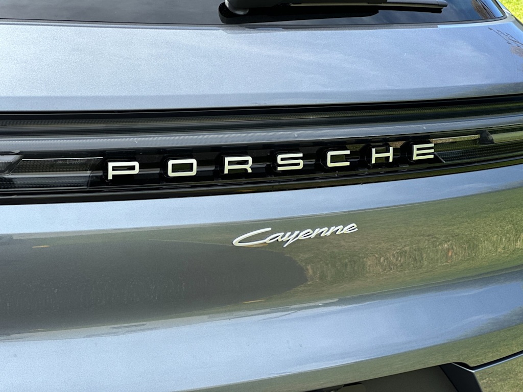 Thumbnail: 2026 Porsche Cayenne - 7