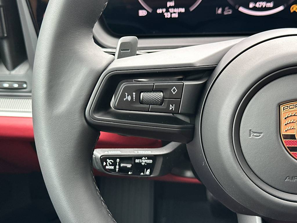 Thumbnail: 2026 Porsche Cayenne - 30