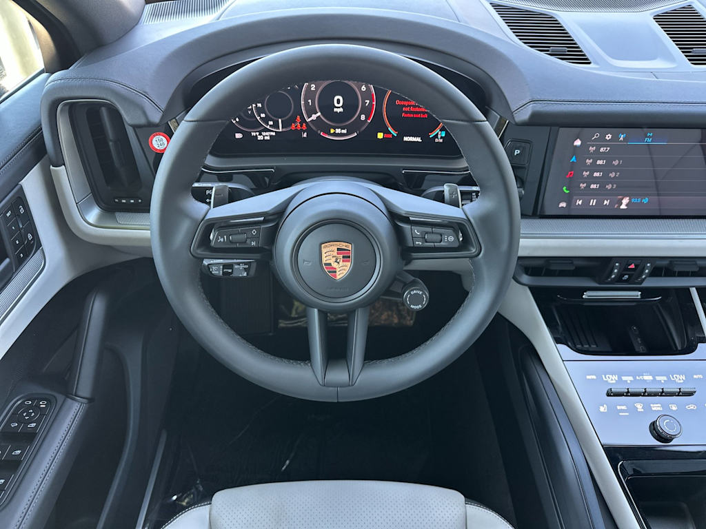 Thumbnail: 2026 Porsche Cayenne - 12