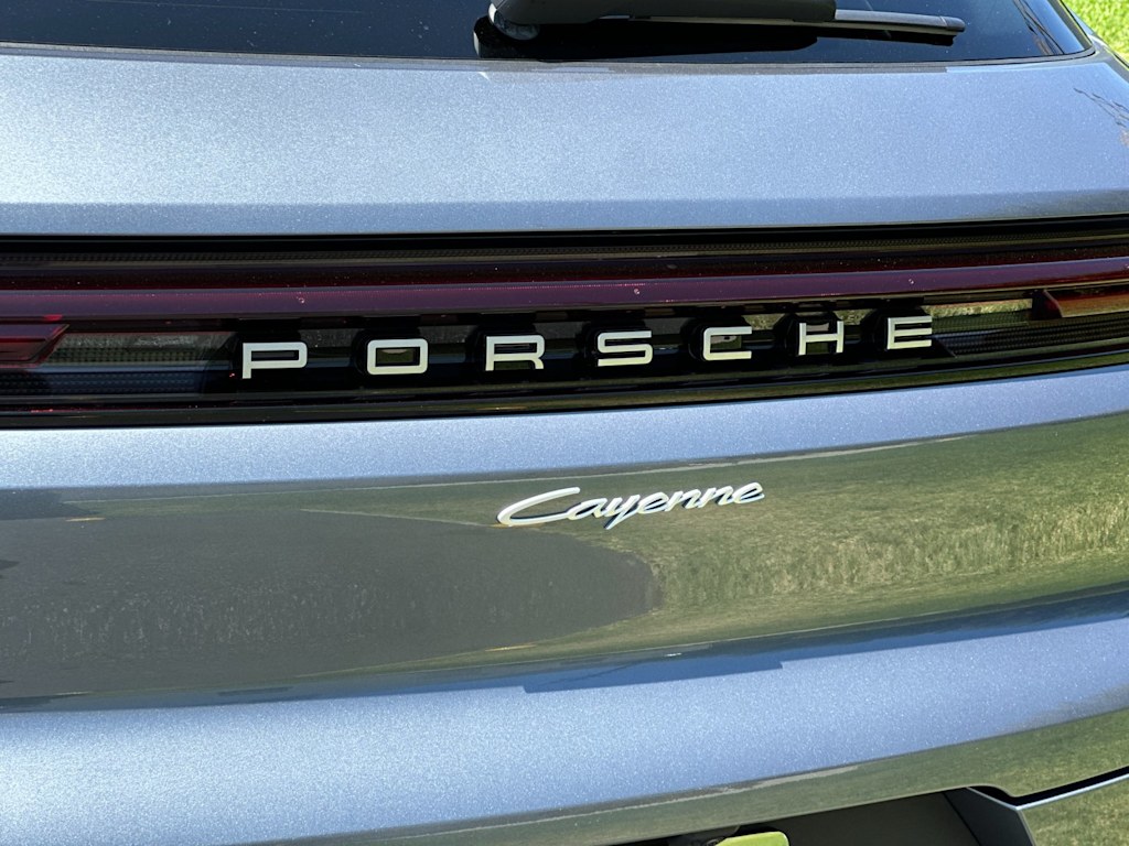 Thumbnail: 2026 Porsche Cayenne - 33