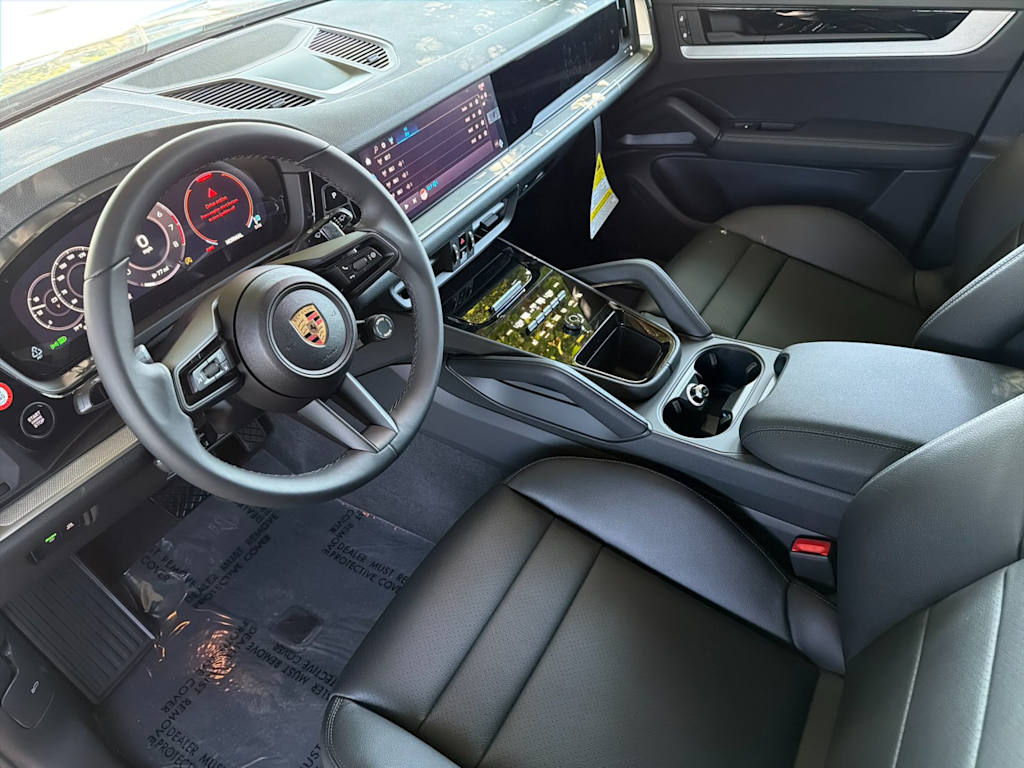 Thumbnail: 2026 Porsche Cayenne - 2