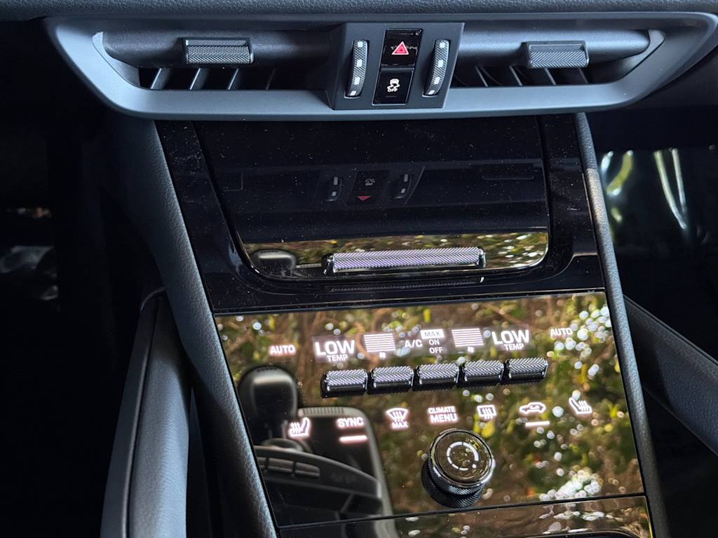 Thumbnail: 2026 Porsche Cayenne - 27