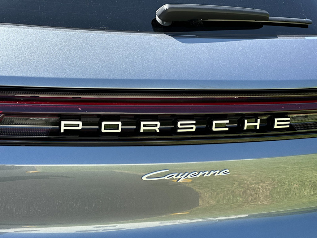 Thumbnail: 2026 Porsche Cayenne - 34