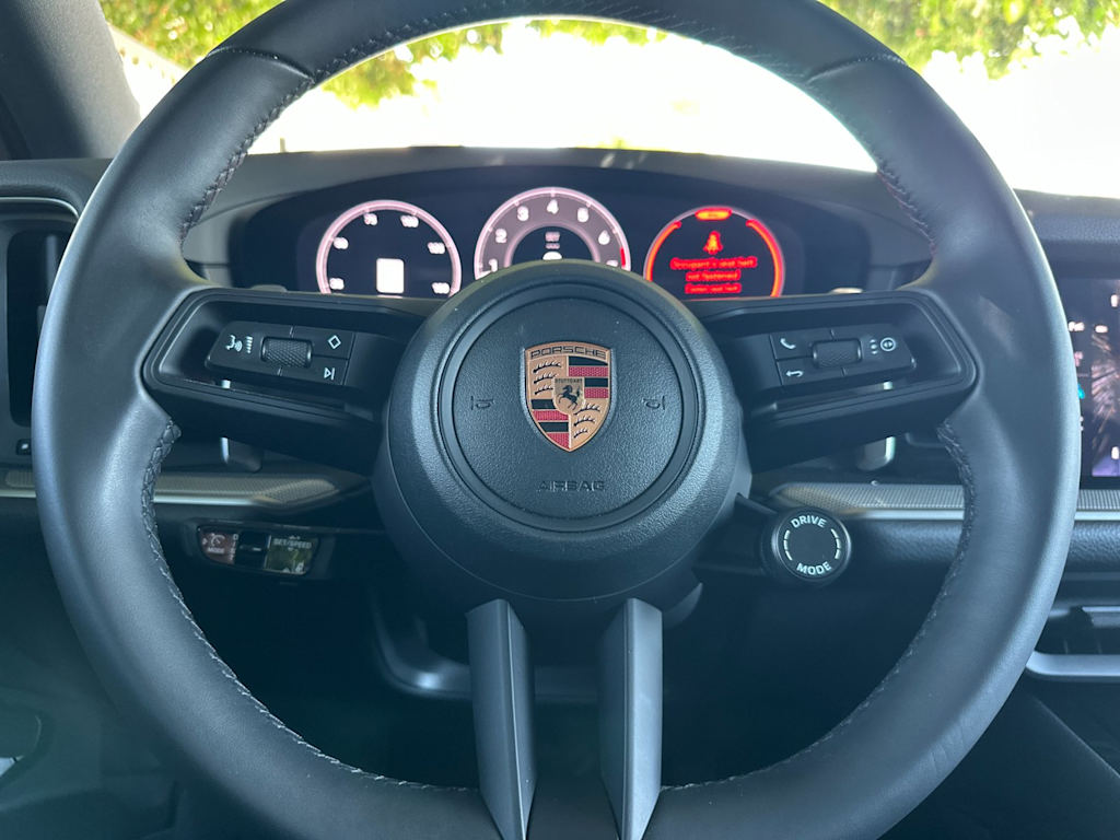 Thumbnail: 2026 Porsche Cayenne - 30