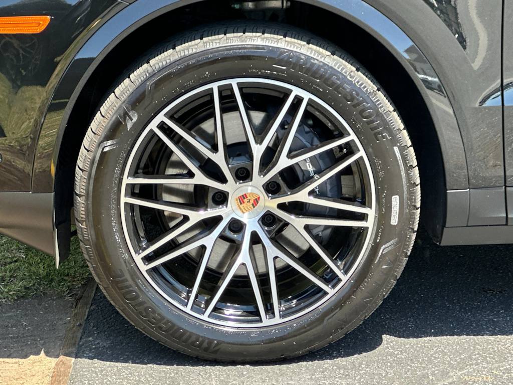 Thumbnail: 2026 Porsche Cayenne - 8