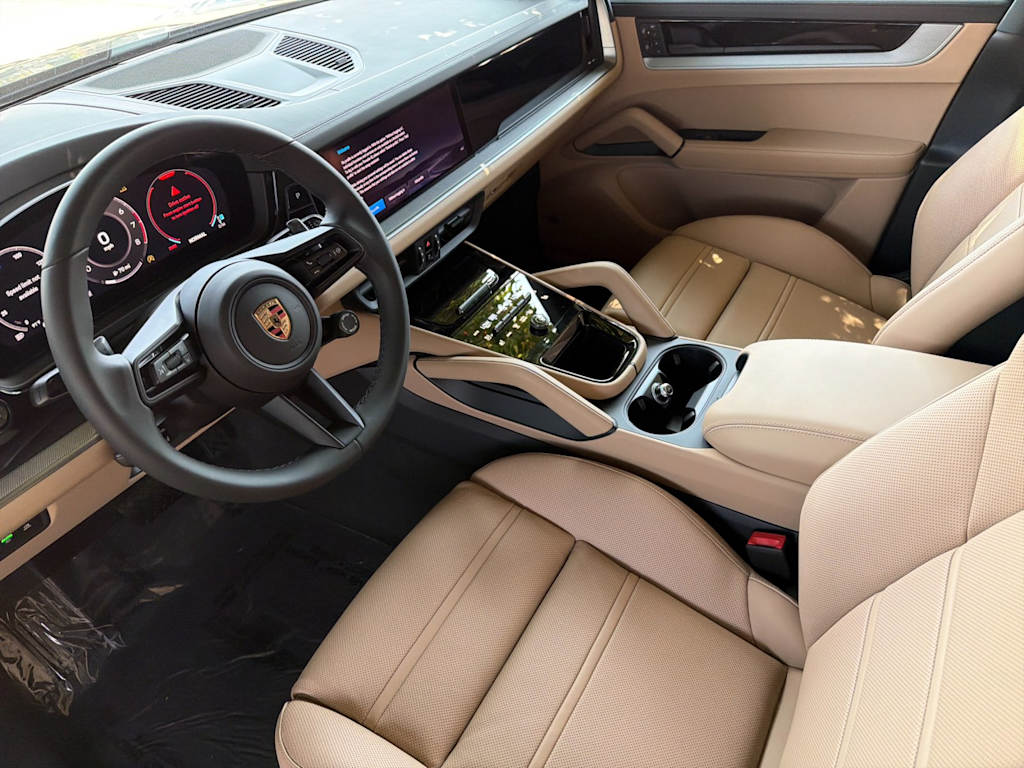 Thumbnail: 2026 Porsche Cayenne - 2