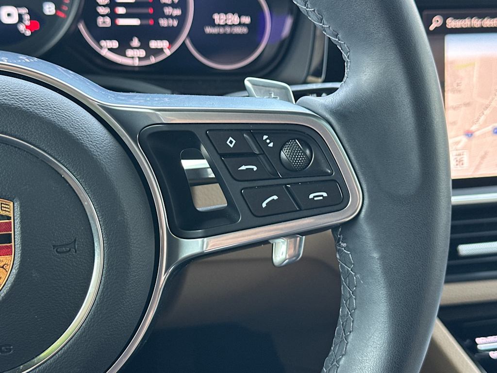 Thumbnail: 2023 Porsche Cayenne - 31