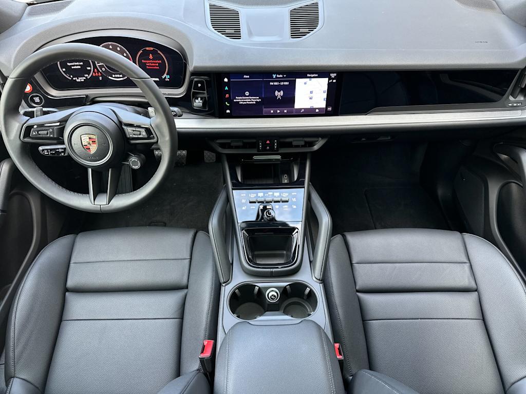 Thumbnail: 2026 Porsche Cayenne - 9