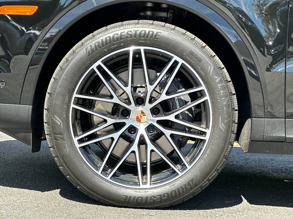 Thumbnail: 2026 Porsche Cayenne - 8