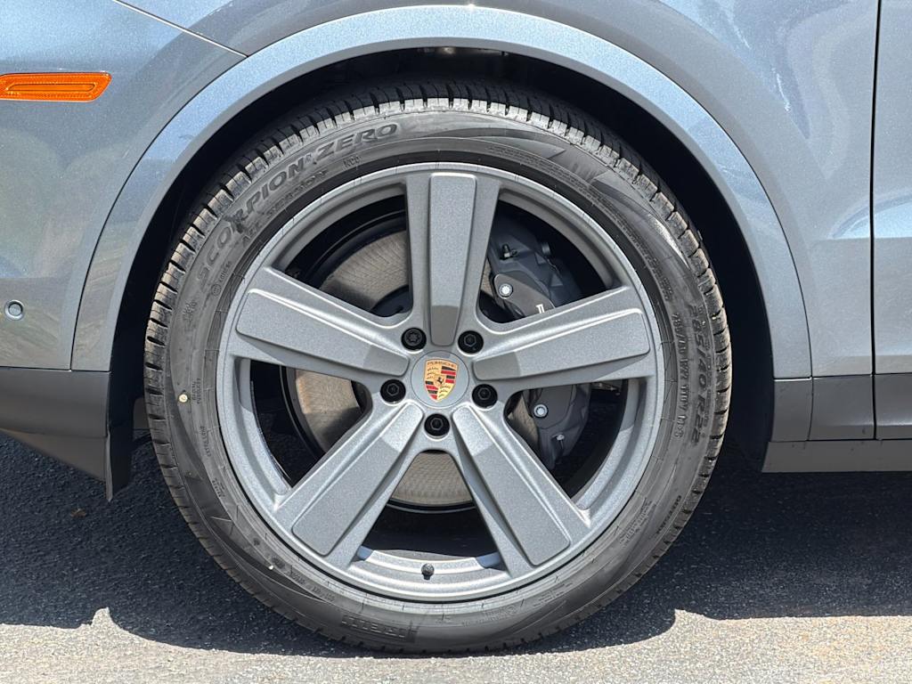 Thumbnail: 2026 Porsche Cayenne - 8