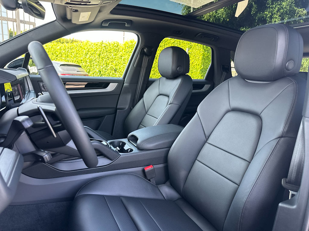 Thumbnail: 2026 Porsche Cayenne - 11