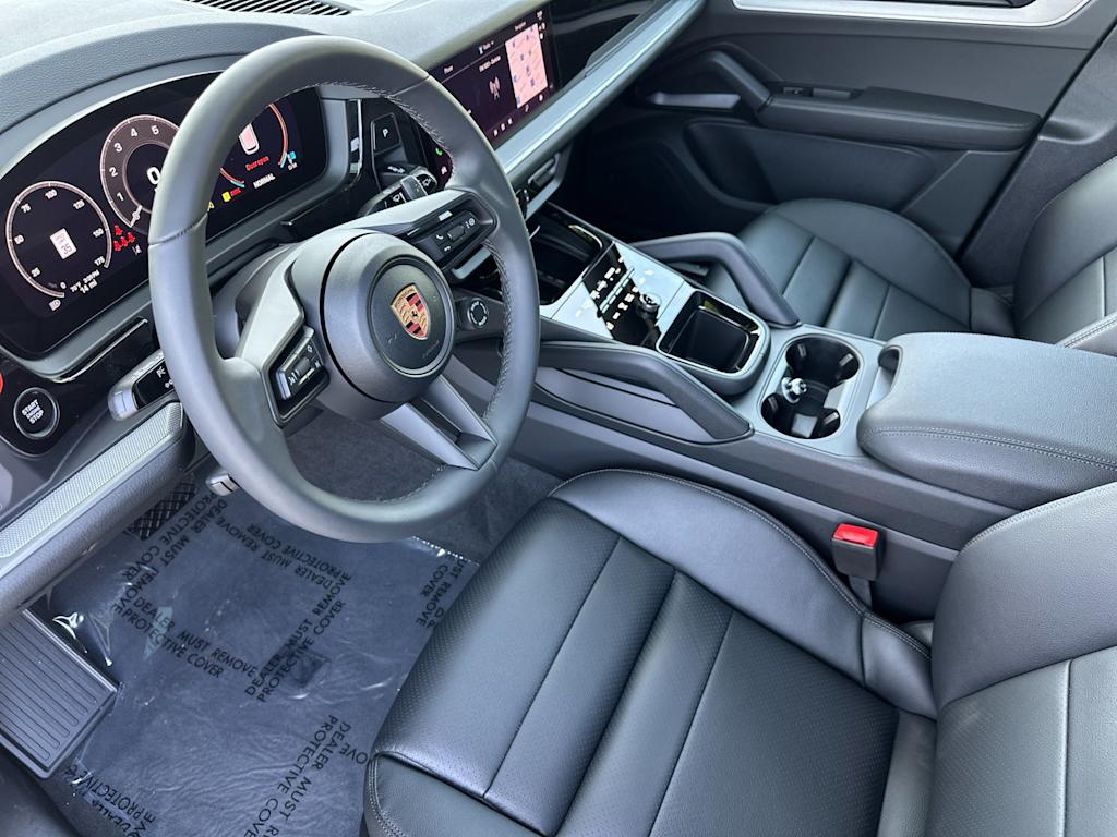 Thumbnail: 2026 Porsche Cayenne - 10
