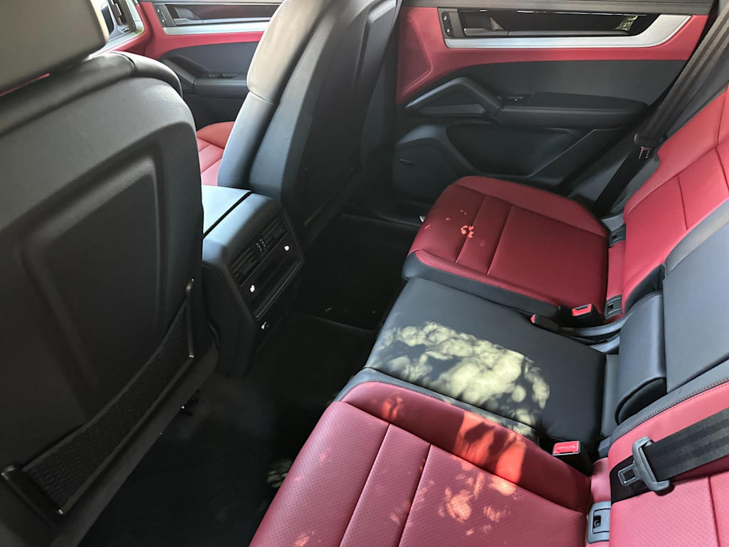 Thumbnail: 2026 Porsche Cayenne - 11