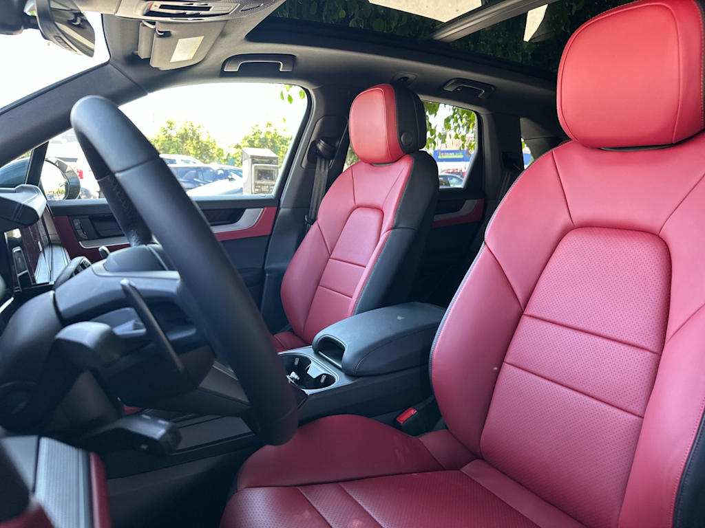 Thumbnail: 2026 Porsche Cayenne - 10