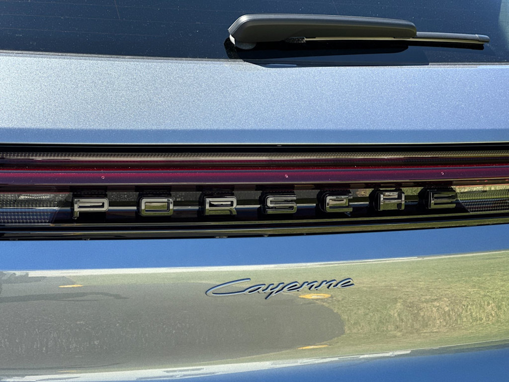 Thumbnail: 2026 Porsche Cayenne - 34