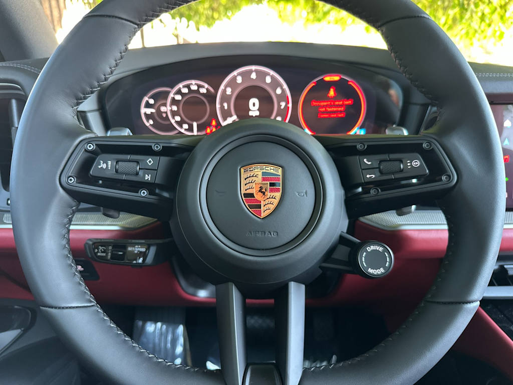 Thumbnail: 2026 Porsche Cayenne - 30