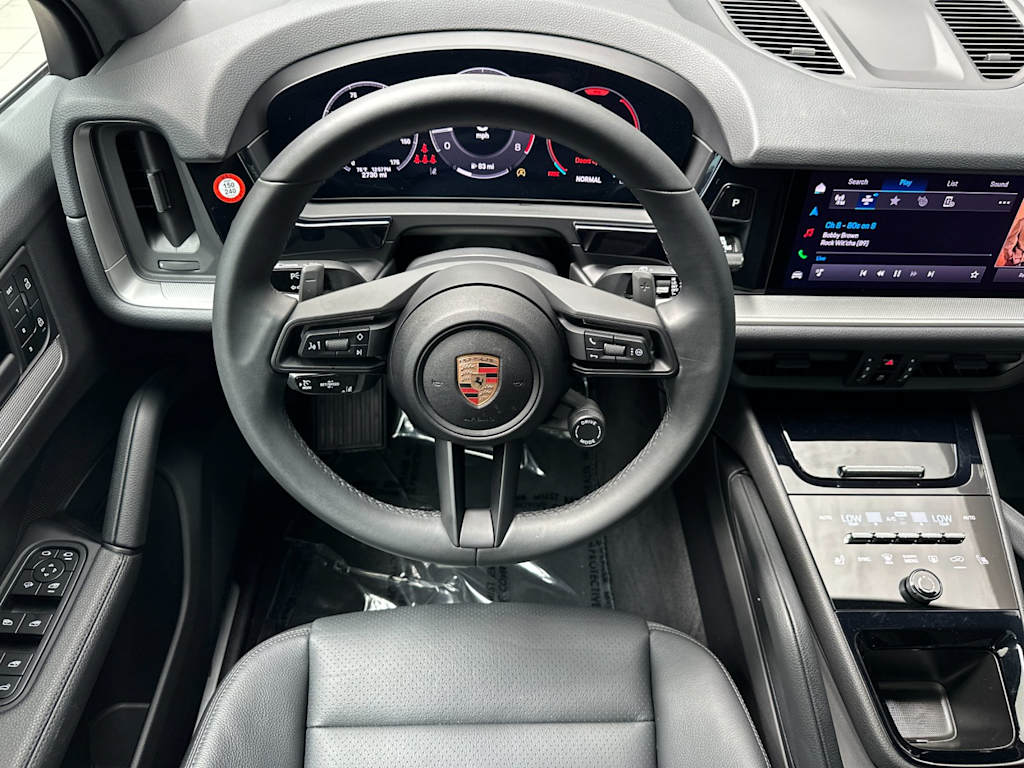Thumbnail: 2025 Porsche Cayenne - 13