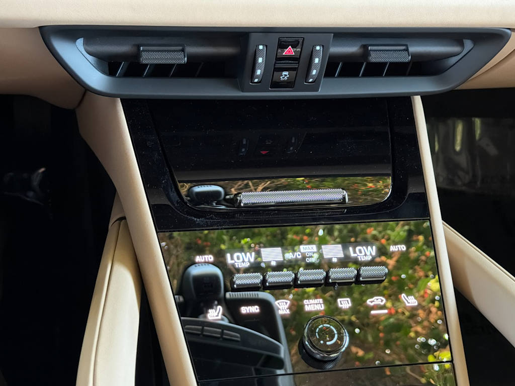 Thumbnail: 2026 Porsche Cayenne - 28