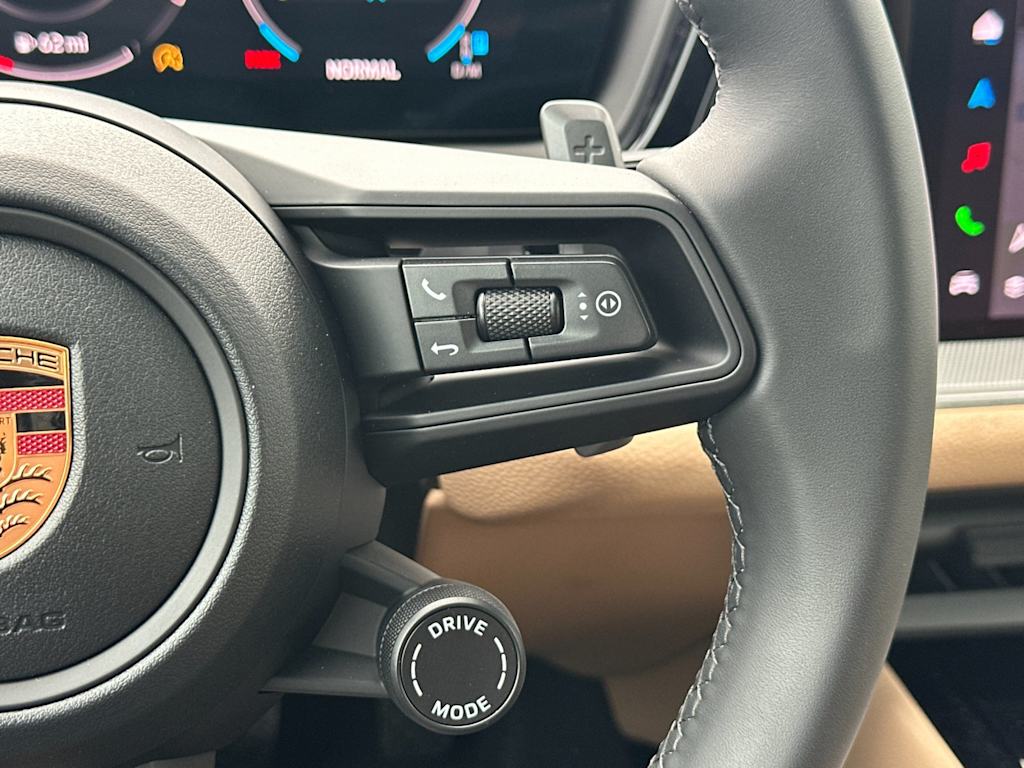 Thumbnail: 2026 Porsche Cayenne - 33