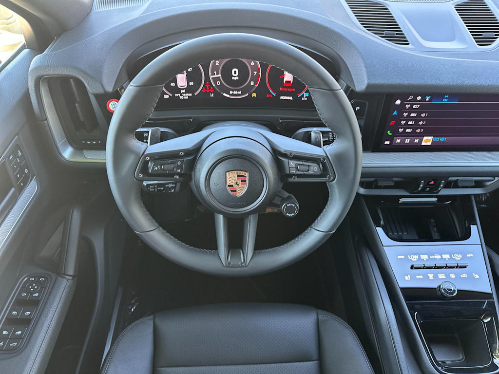Thumbnail: 2026 Porsche Cayenne - 12