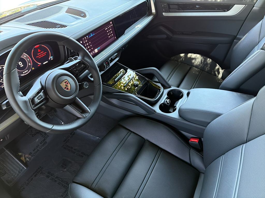 Thumbnail: 2026 Porsche Cayenne - 2