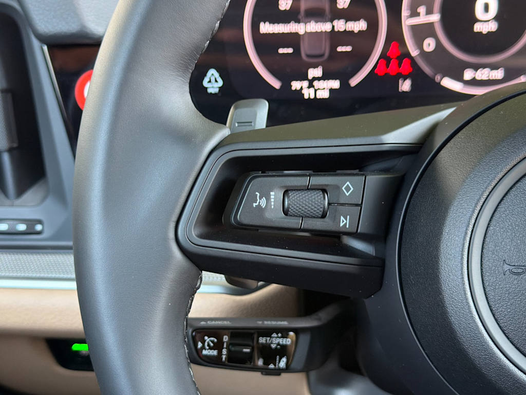 Thumbnail: 2026 Porsche Cayenne - 31