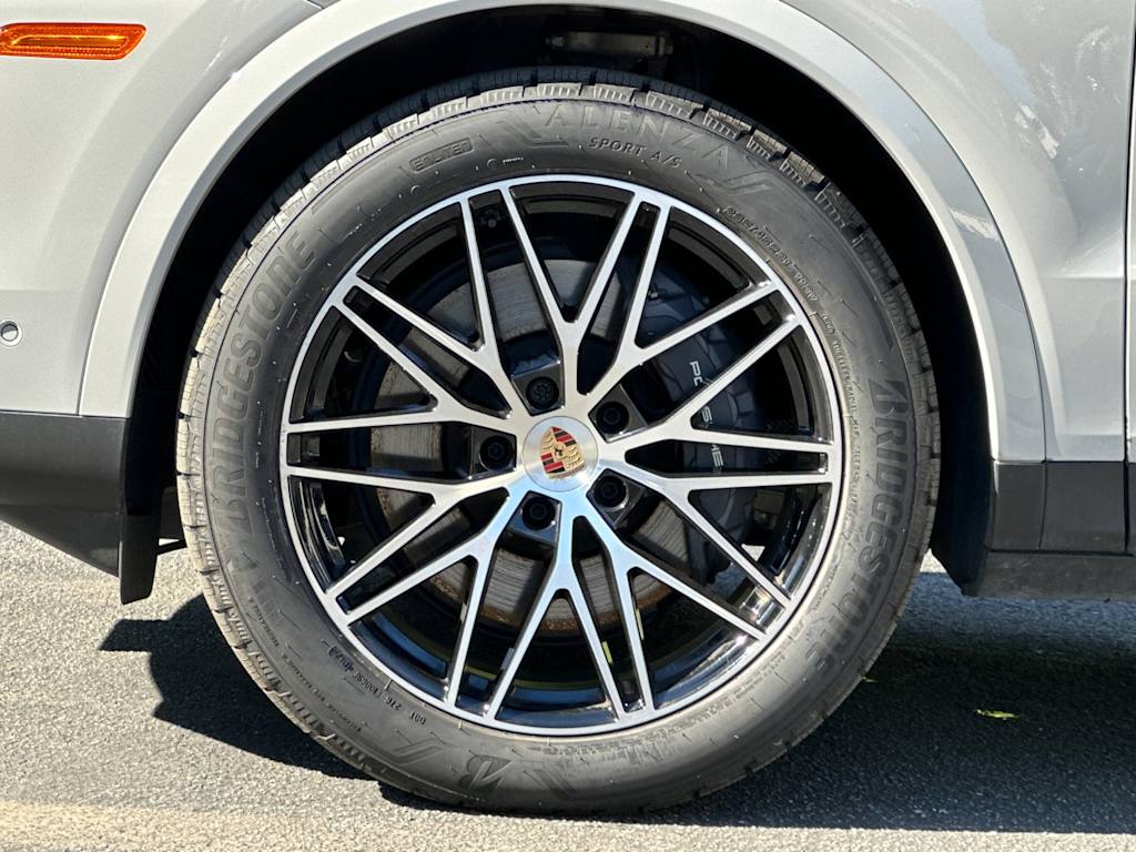 Thumbnail: 2025 Porsche Cayenne - 8