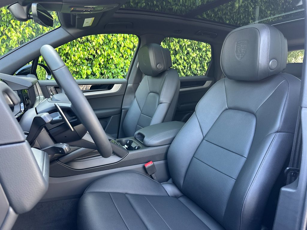 Thumbnail: 2026 Porsche Cayenne - 11