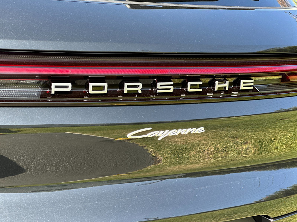 Thumbnail: 2026 Porsche Cayenne - 34