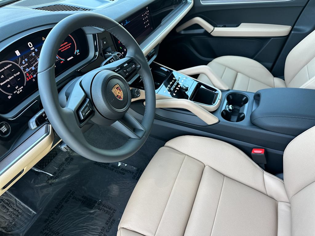 Thumbnail: 2026 Porsche Cayenne - 2