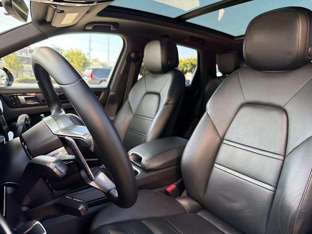 Thumbnail: 2019 Porsche Cayenne - 11