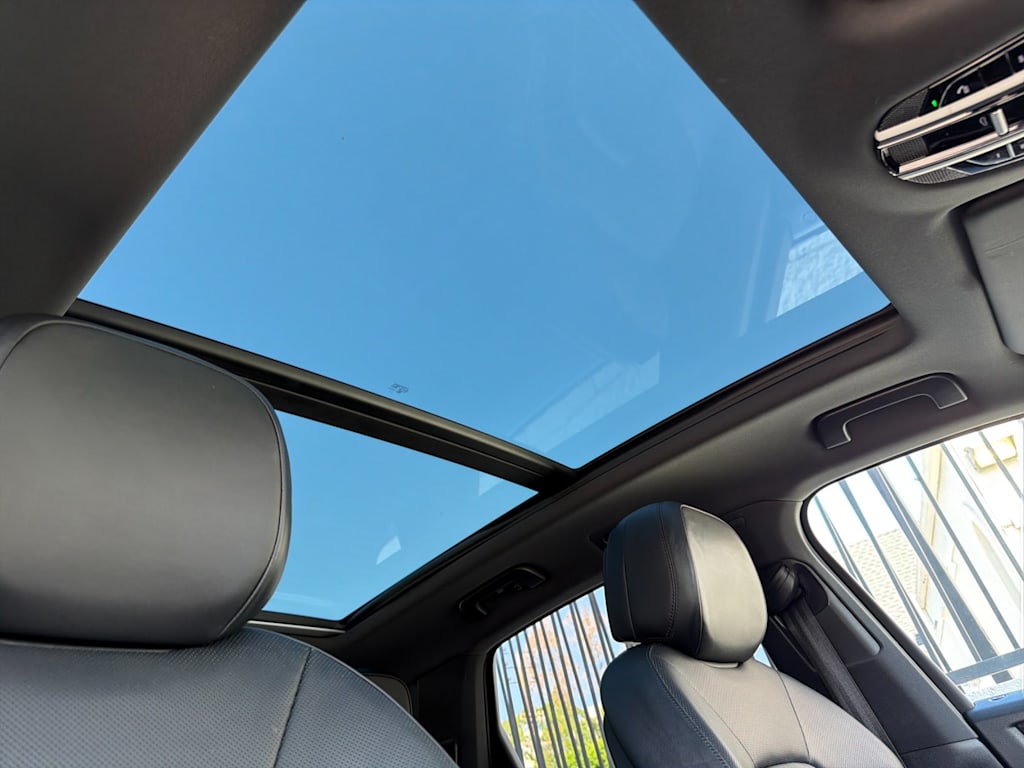 Thumbnail: 2019 Porsche Cayenne - 25