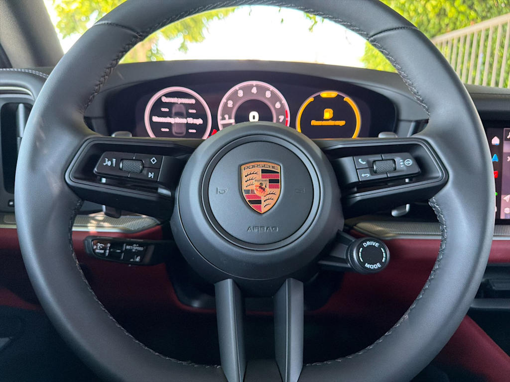 Thumbnail: 2026 Porsche Cayenne - 30