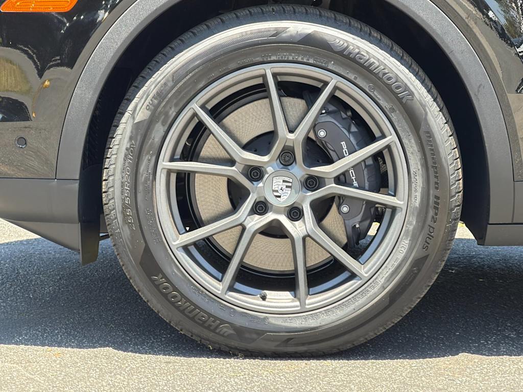 Thumbnail: 2026 Porsche Cayenne - 8