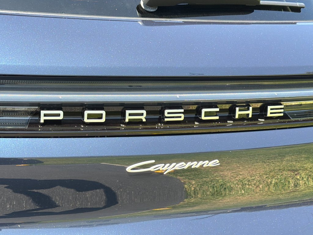 Thumbnail: 2026 Porsche Cayenne - 34